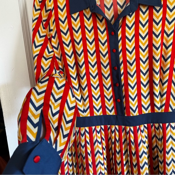 Like new ModCloth vintage style dress - Picture 4 of 5